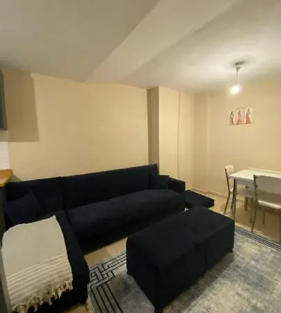 아파트 Taksimde 4 Kisilik Ters Dublex Daire *